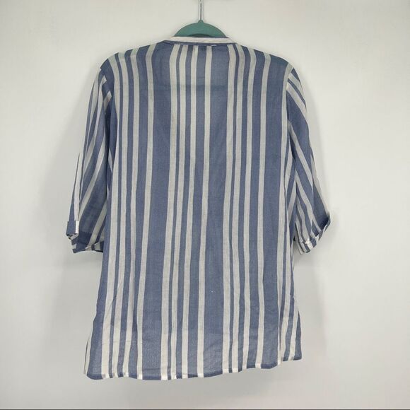 Guess Los Angeles Wrap Front Surplice Striped V-neckline Short Sleeves Blouse - Picture 6 of 9
